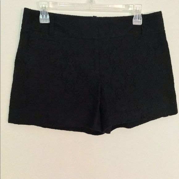 ANN TAYLOR LOFT Lacy Shorts Pockets Black Size 4 - Picture 4 of 6
